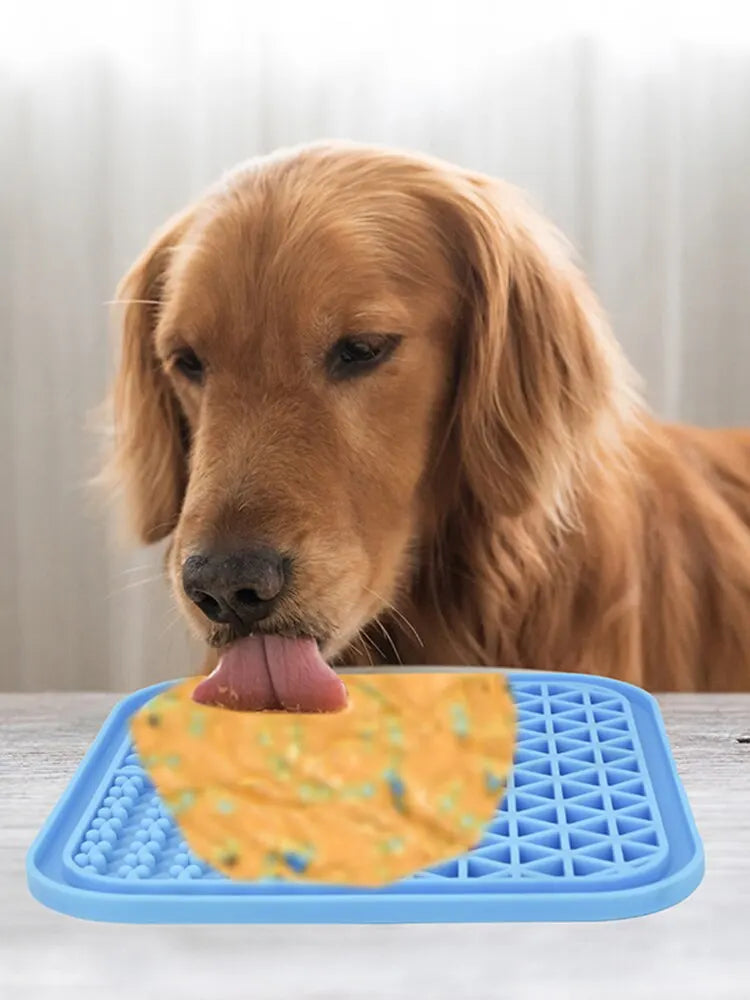 Dog Licking Mat Slow Food Mat  Pad Suction Cup  Silicone