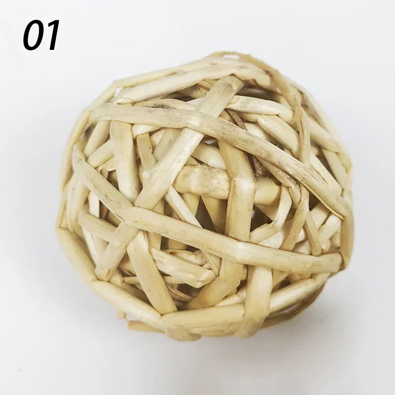 7CM Chewing Braided Ball Hamster Guinea Pig Rabbit  Small Animal Play Pet Interactive Chew Toy Natural Grass Ball