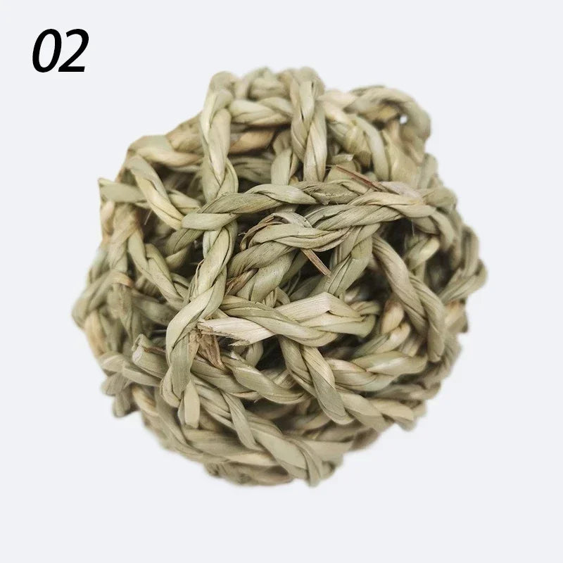 7CM Chewing Braided Ball Hamster Guinea Pig Rabbit  Small Animal Play Pet Interactive Chew Toy Natural Grass Ball