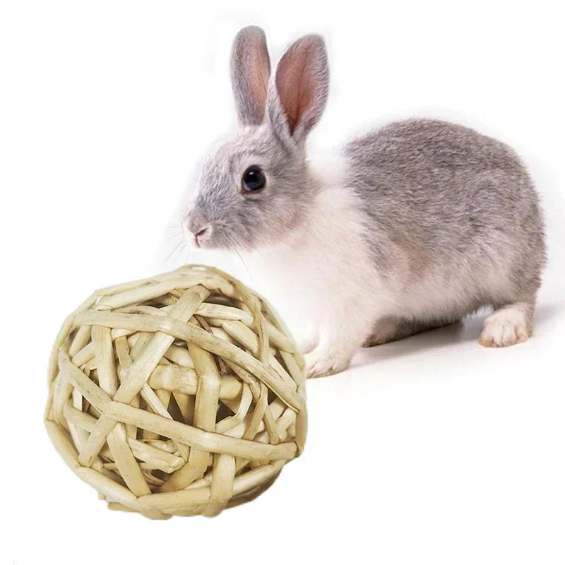 7CM Chewing Braided Ball Hamster Guinea Pig Rabbit  Small Animal Play Pet Interactive Chew Toy Natural Grass Ball